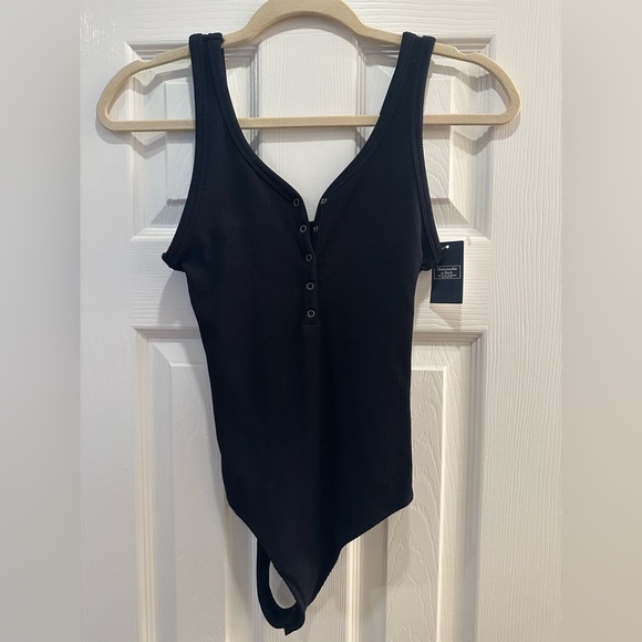 Abercrombie & Fitch Tops - Abercrombie & Fitch Snap front black bodysuit